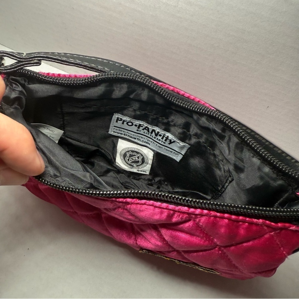 Calgary Flames Mini Bag - Picture 3 of 3